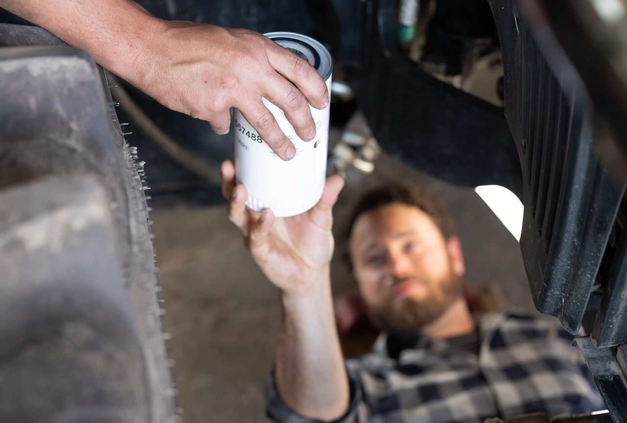 Filter being passed to a mechanic